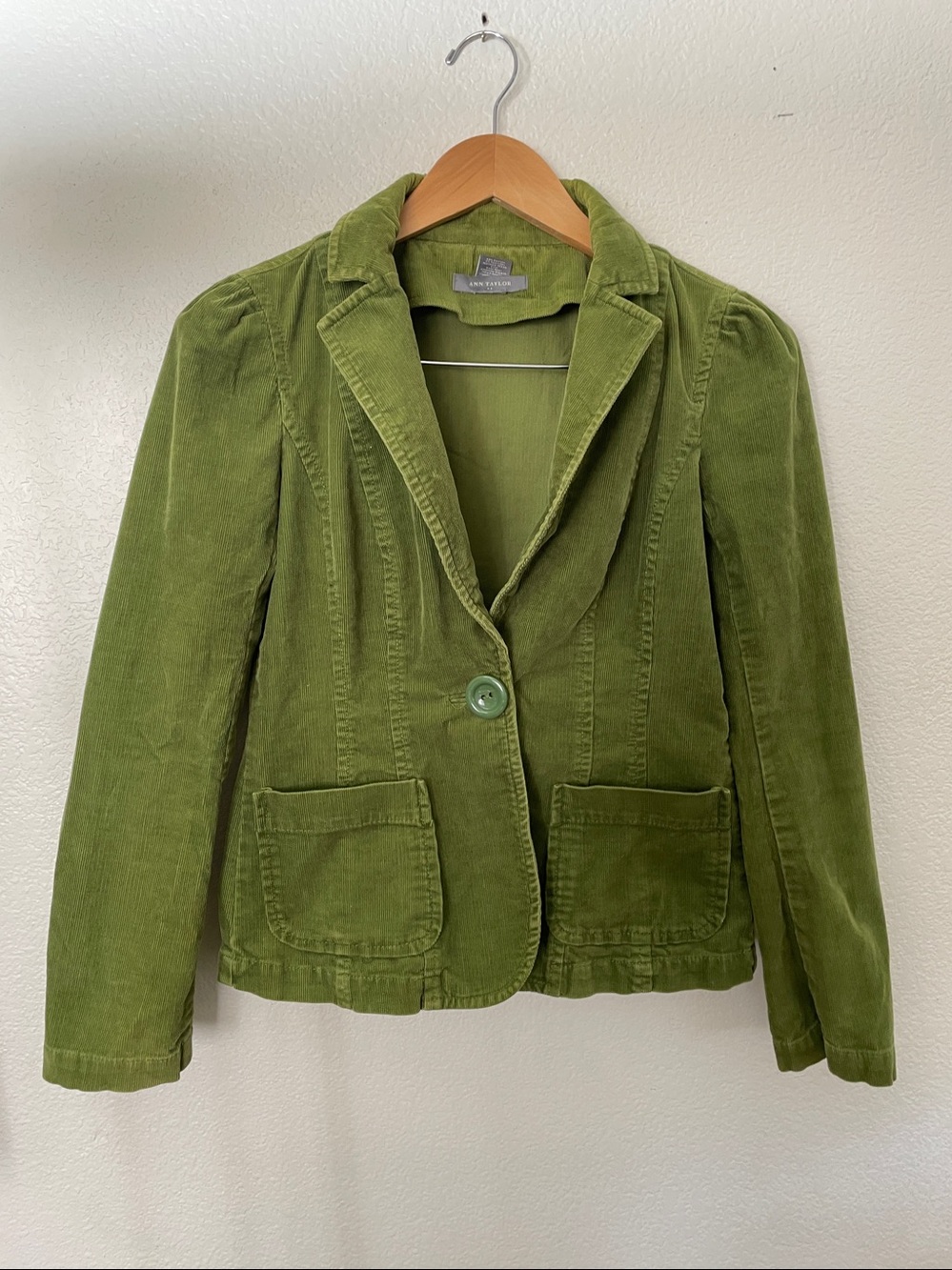 Vtg Ann Taylor Olive Corduroy Blazer Y2K boho 60’s fall western 19x23